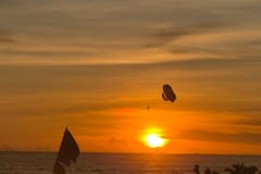 Phuket: Parasailing-Abenteuer in der Patong Bay