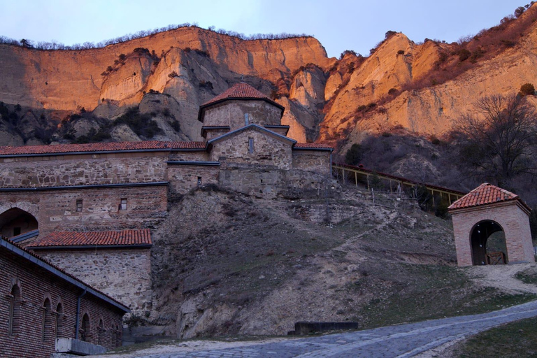 From Tbilisi: Mtskheta & Zedazeni Peak 4x4 Tour with Picnic