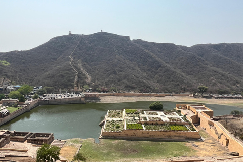 Delhi: 6-Day Golden Triangle Tour with Varanasi Tour without Hotels