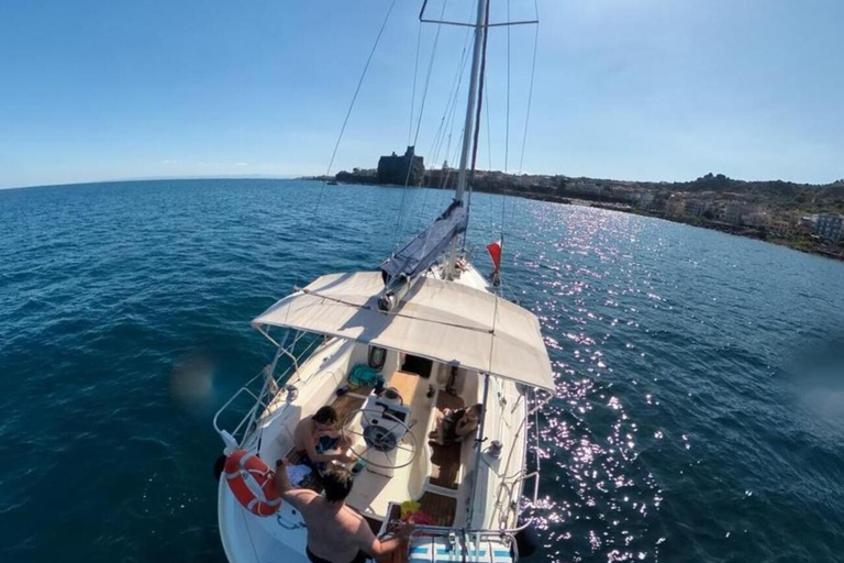 Catania: Sunset Sailing Aperitif along the Coast