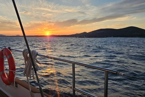 Saint-Raphaël : Croisière au coucher du soleil Cap Dramont & Île d'Or