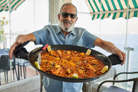 Da Valencia: Tour privato dell&#039;Albufera, Paella e giro in barcaDa Valencia: Tour dell&#039;Albufera con Paella, giro in barca e passeggiata