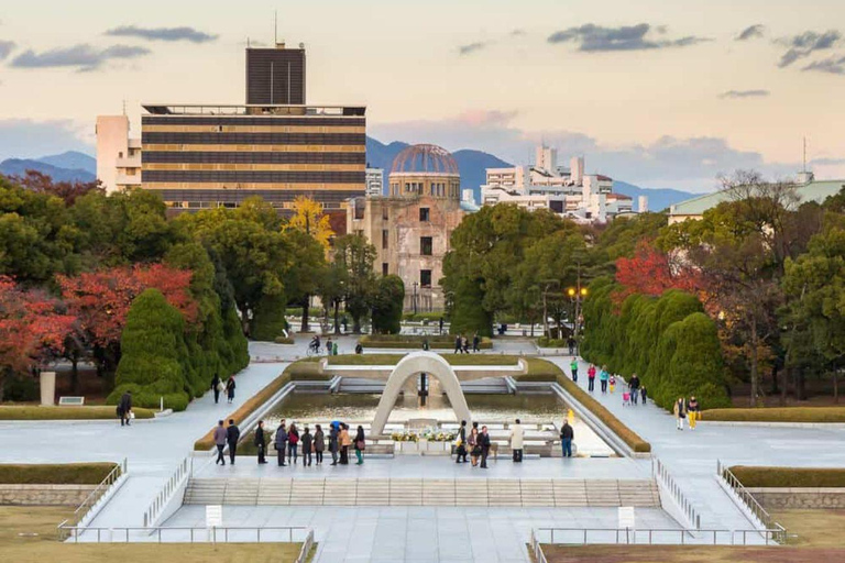 Hiroshima & Miyajima: History, Beauty, and Iconic Views