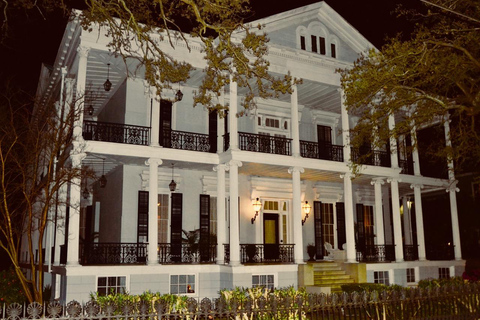 GARDEN DISTRICT / LAFAYETTE CEMETERY #1 TOUR