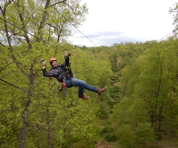 Moundsville: Wild Zipline Tour (4 Ziplines & Skybridge)