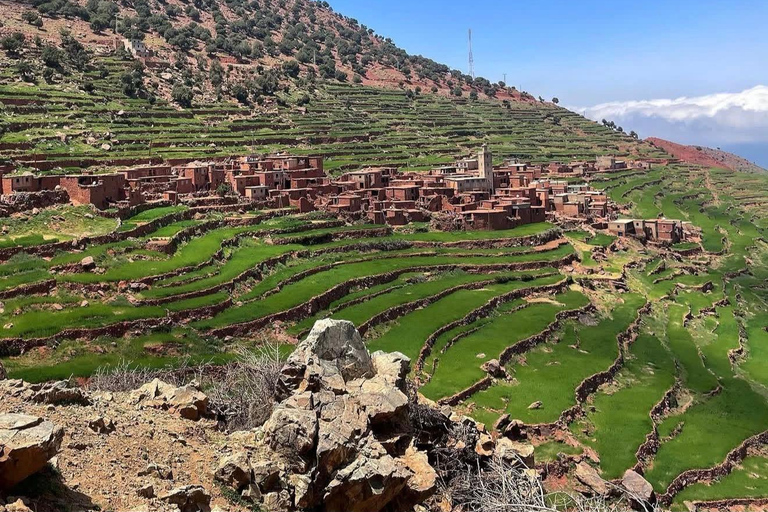 From Marrakech: 2-Day Atlas Mountains Trek with Berber Stay