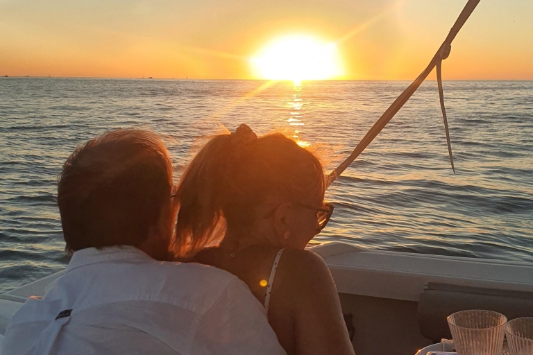 Baie de Cadix : Tour en bateau au coucher du soleil "Fall in Love"