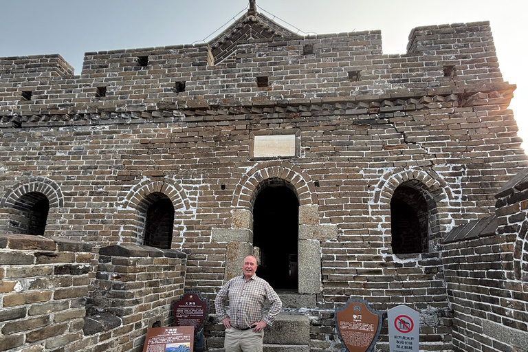 Beijing: Mutianyu Great Wall & Changling Tomb Private Tour transfer to Mutianyu Greatwall with tickets