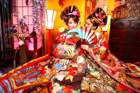 Tokyo: Private Makeover Photography Studio in Luxury Kimono
