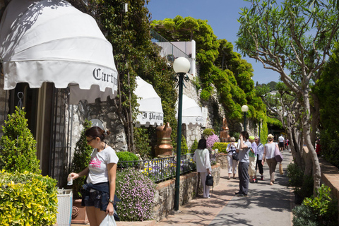 Au départ de Sorrente : Capri, Anacapri et la Grotte bleue (journée complète)