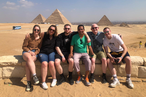 FULL DAY TOUR: GIZA PYRAMIDS, SPHINX, SAQQARA & MEMPHIS