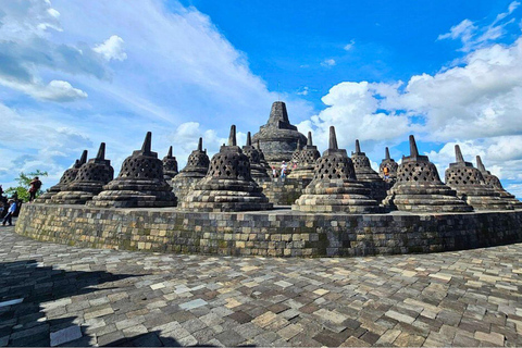 Semarang: Borobudur & Prambanan Shore Excursion Semarang Cruise Ship to Borobudur Temple (All Inclusive)