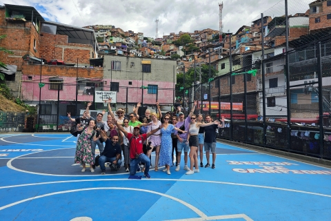 Graffiti Tour Comuna 13 (wycieczka prywatna z transportem)