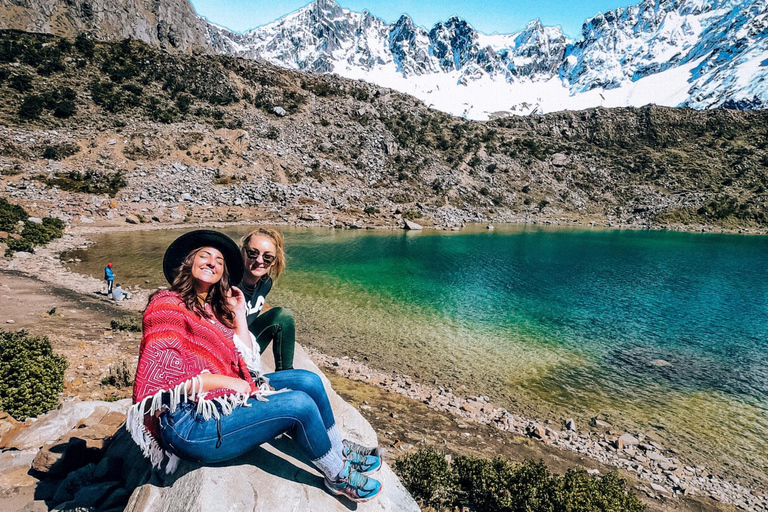 Cusco: 2-dagars tur till Humantay-sjön och Machu Picchu