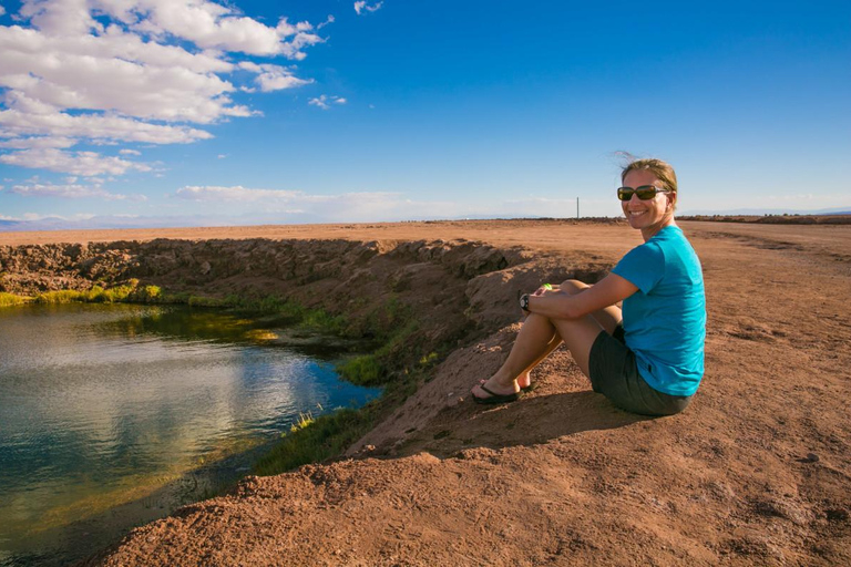 Desierto de Atacama: Refrescante Flotación en Laguna Cejar y Puesta de Sol