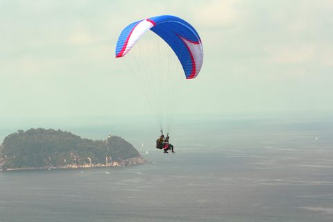 Parapendio nella regione bascaParapendio