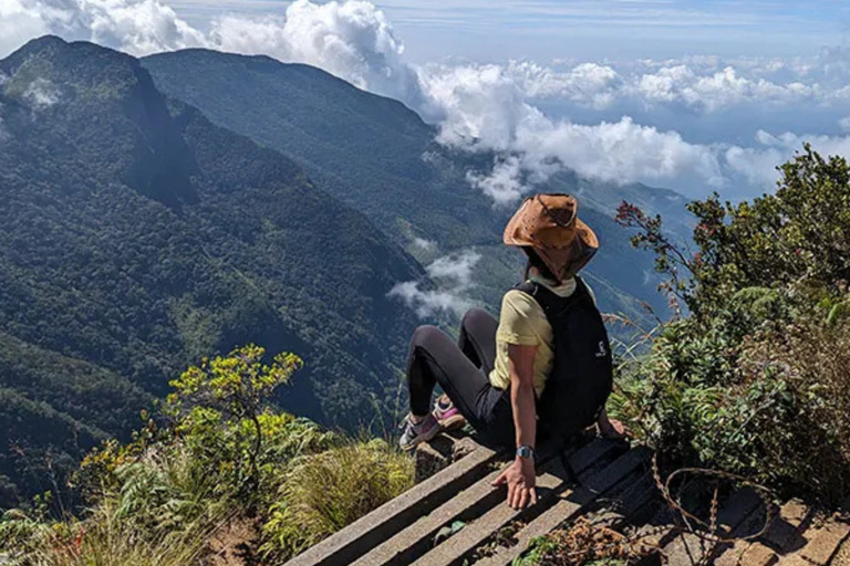 Ella: Horton Plains & Bomburu Ella Waterfall Tour