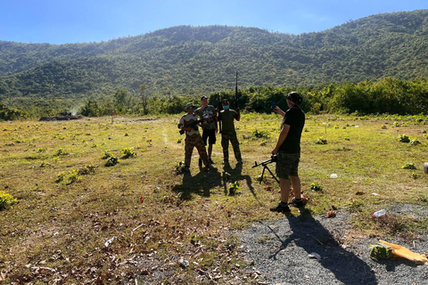 Kambodża Strzelanie z wyrzutni rakiet RPG Phnom Penh