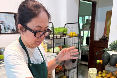 Puerto Princesa: Vegan Experience Cooking Class with YOGA