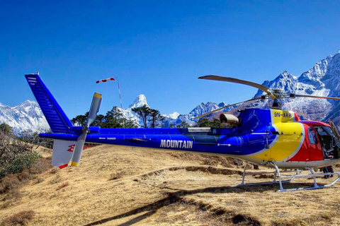 Kathmandu: Passeio de helicóptero pelo Everest com pouso garantidoPasseio de helicóptero pelo acampamento base do Everest Parada no Everest View Hotel