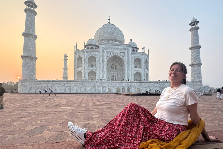 From Delhi: 5-Day Private Tour of Delhi, Agra and Jaipur Car + guide + Monuments Tickets ( No Accommodation )