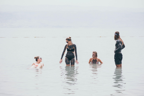 من عمّان: شهر عسل في الأردن لمدة 4 أيام مع رحلة رومانسية