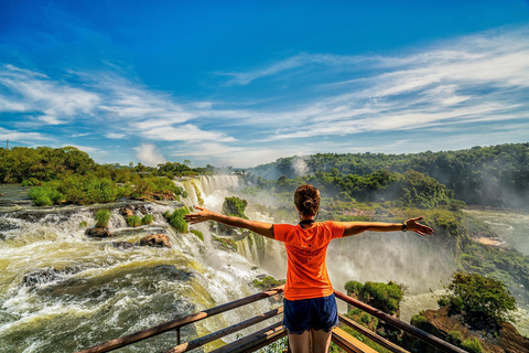 Buenos Aires : excursion privée d&#039;une journée aux chutes d&#039;Iguazú avec billet d&#039;avionBuenos Aires : Excursion privée d&#039;une journée aux chutes d&#039;Iguazu avec billet d&#039;avion
