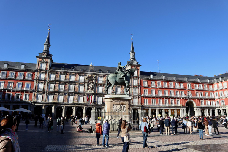 Madrid: Guided Walking Tour of Must-See Sights