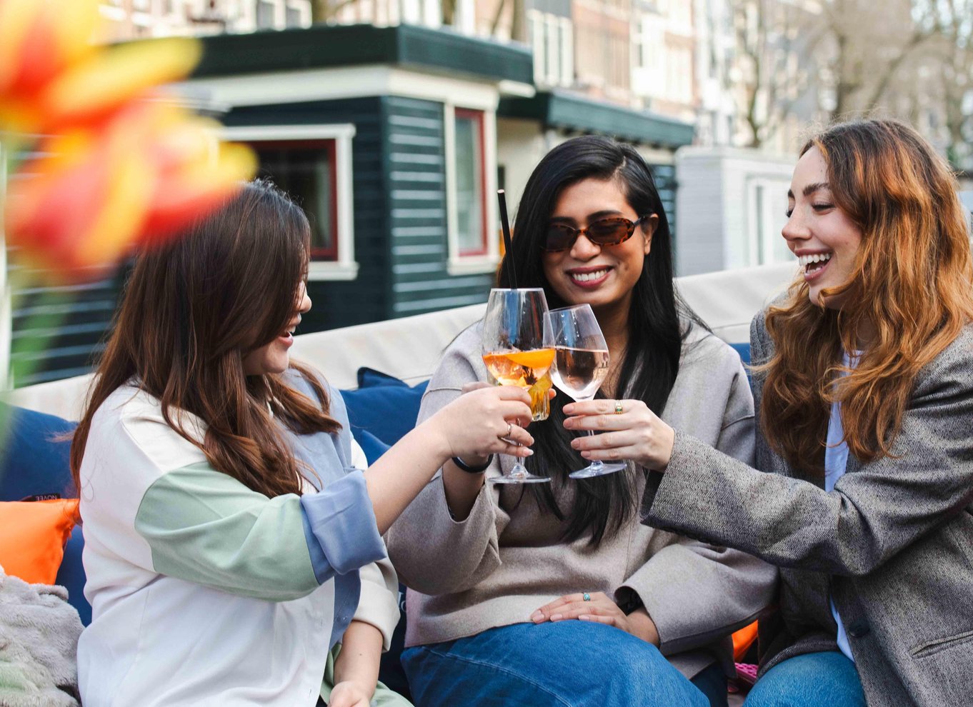 Amsterdam: Luksus-kanalrundfart med cocktails og snacks