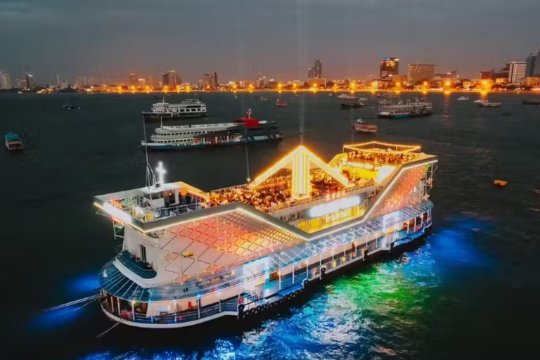 Pattaya Oriental Princess Cruise with Buffet Dinner & Show Oriental Princess Cruise with Buffet Dinner & Show