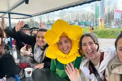 Amsterdam Rehberli Bira veya Prosecco Bisiklet Turu