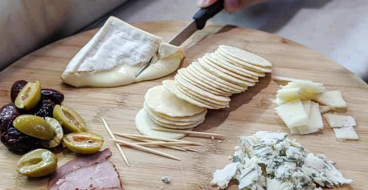 Queen Victoria Market Foodie Tour photo 4