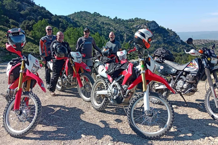 Catalonië: begeleide motortour met uitrusting6 uur durende tour