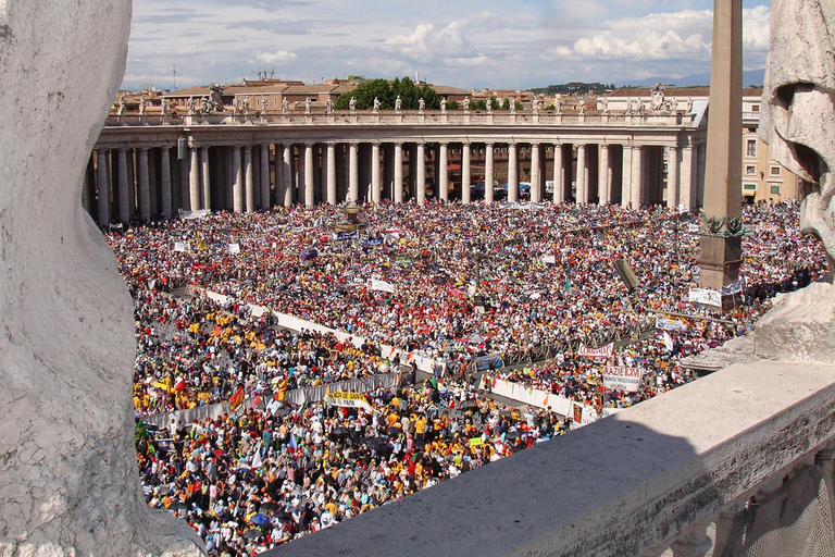 Rome: Papal Audience with Host and Pick up