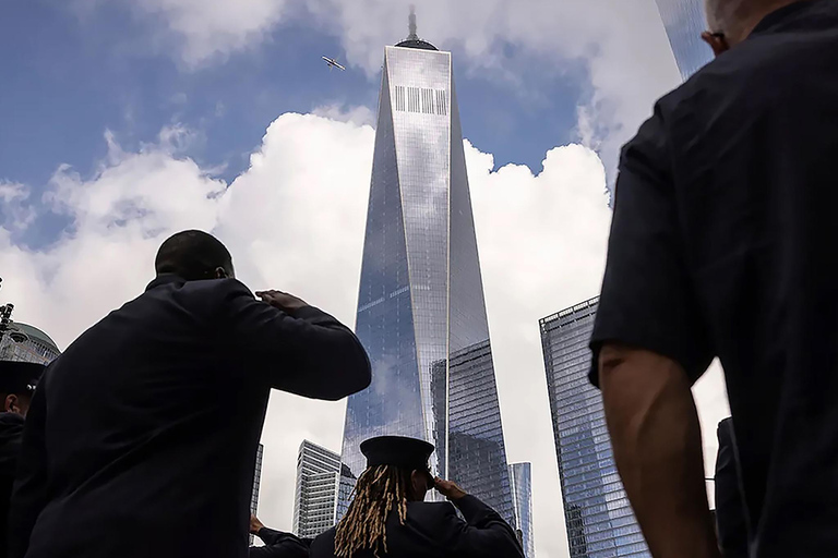 Monumentos y Mercados: Tour de la Libertad, las Finanzas y la Historia de Nueva York