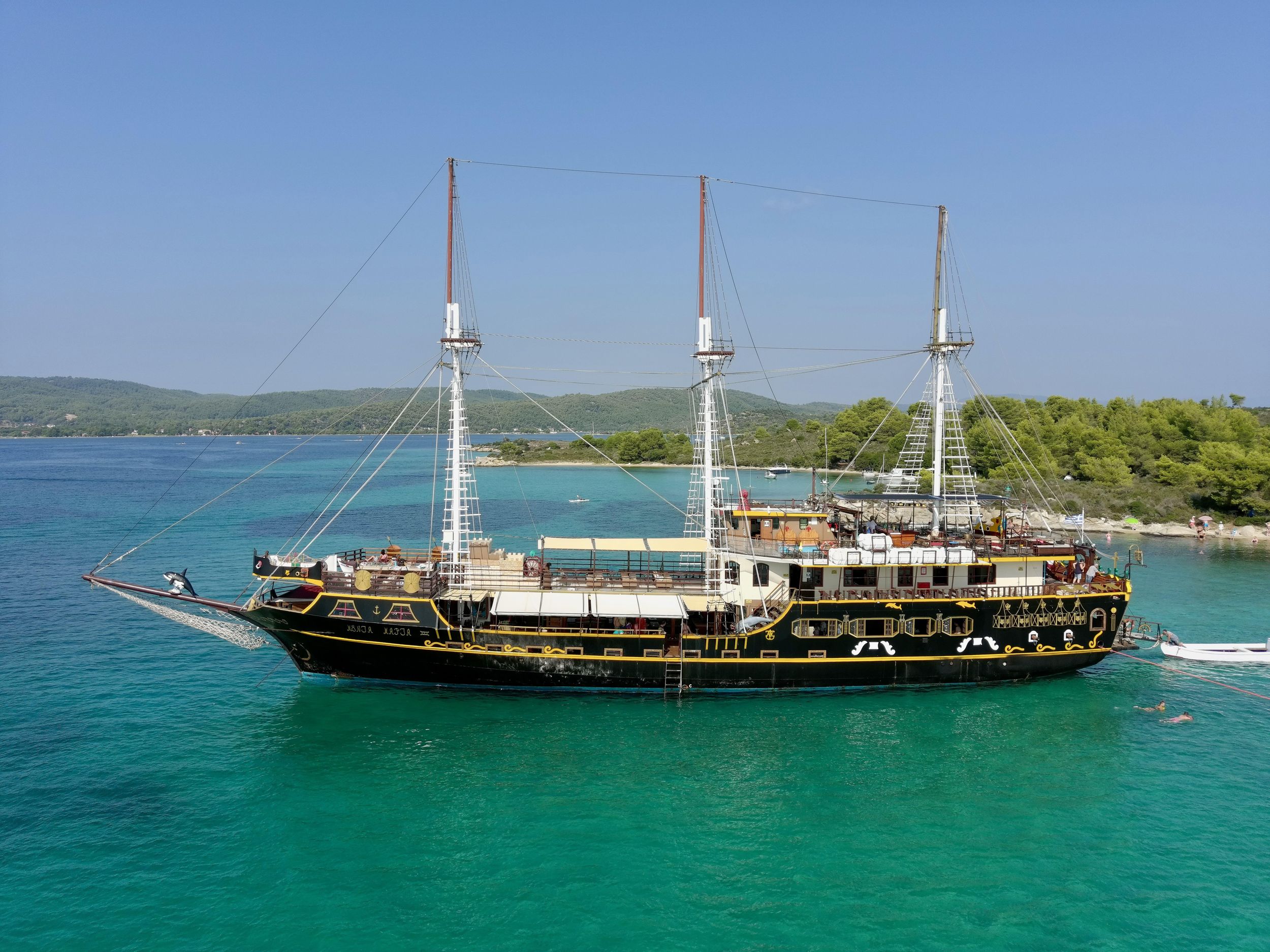 Chalkidiki: Blue-Lagoon-Bootsfahrt zum Robinson Beach mit Mittagessen