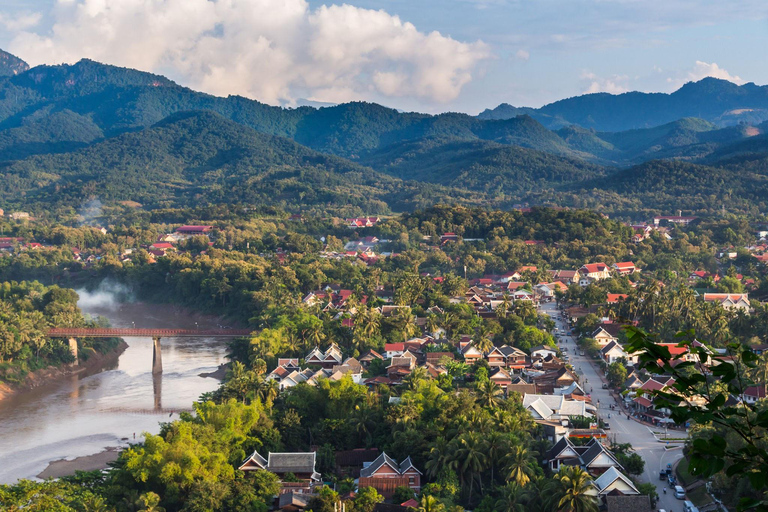 Da Chiang Mai: Tour di Luang Prabang in barca lento di 3 giorni e 2 notti