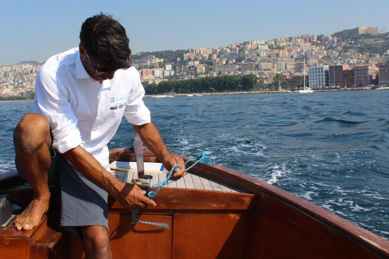 Naples: Posillipo Coast Boat Tour with Aperitif