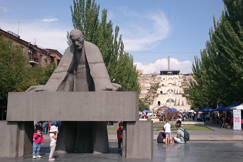 From Tbilisi: Armenia Day Tour with Yerevan City Tour