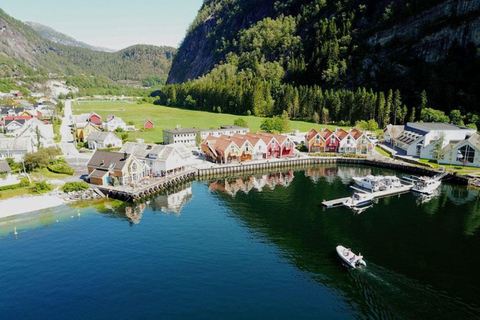 Bergen: Fiordo de Bergen en zodiac o barco pontón