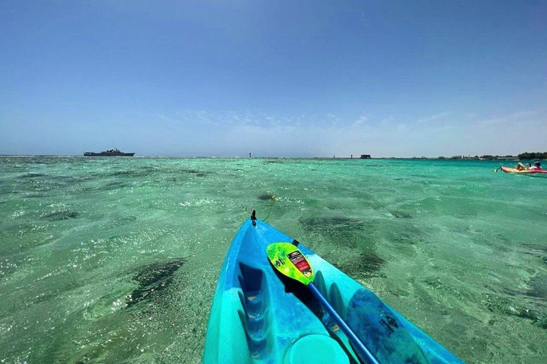 Jeddah Morning Kayak Adventure on the Red Sea