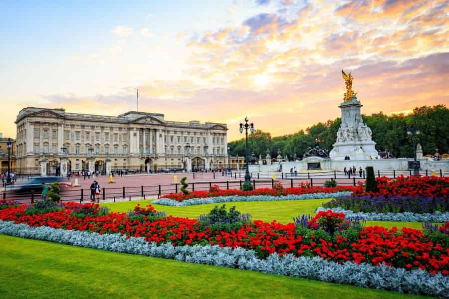 Eintritt zu den Prunkräumen des Buckingham Palace & Royal London Audio App. Foto: GetYourGuide Eintritt zu den Prunkräumen des Buckingham Palace & Royal London Audio App. Foto: GetYourGuide