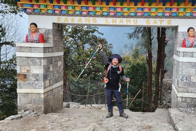 Everest-Hochpässe-Odyssee: Eine 15-tägige Trekking-Expedition