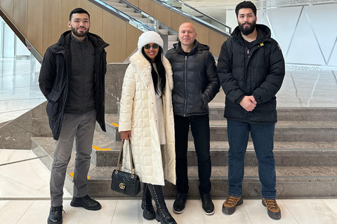 Tour della città di Astana: Guida privata certificata+pranzo+degustazione di vino