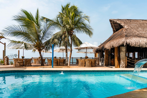 ONE-DAY EXPERIENCE ON ISLA DEL ENCANTO