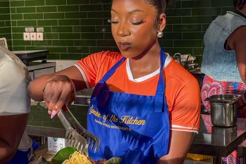 Accra: Ghanaian Market Tour and Cooking Class