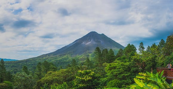 La Fortuna: Arenal Volcano Hike, Hot Springs, & Lunch