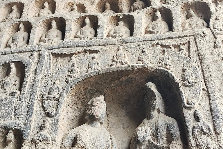 Yungang Grottoes and Hanging Temple: Private Full-Day Tour