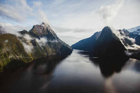 Te Anau: Milford Sound Helicopter Tour