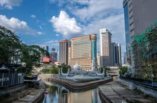 Kuala Lumpur: Sightseeing in der Stadt mit Erkundung der Kanching Falls